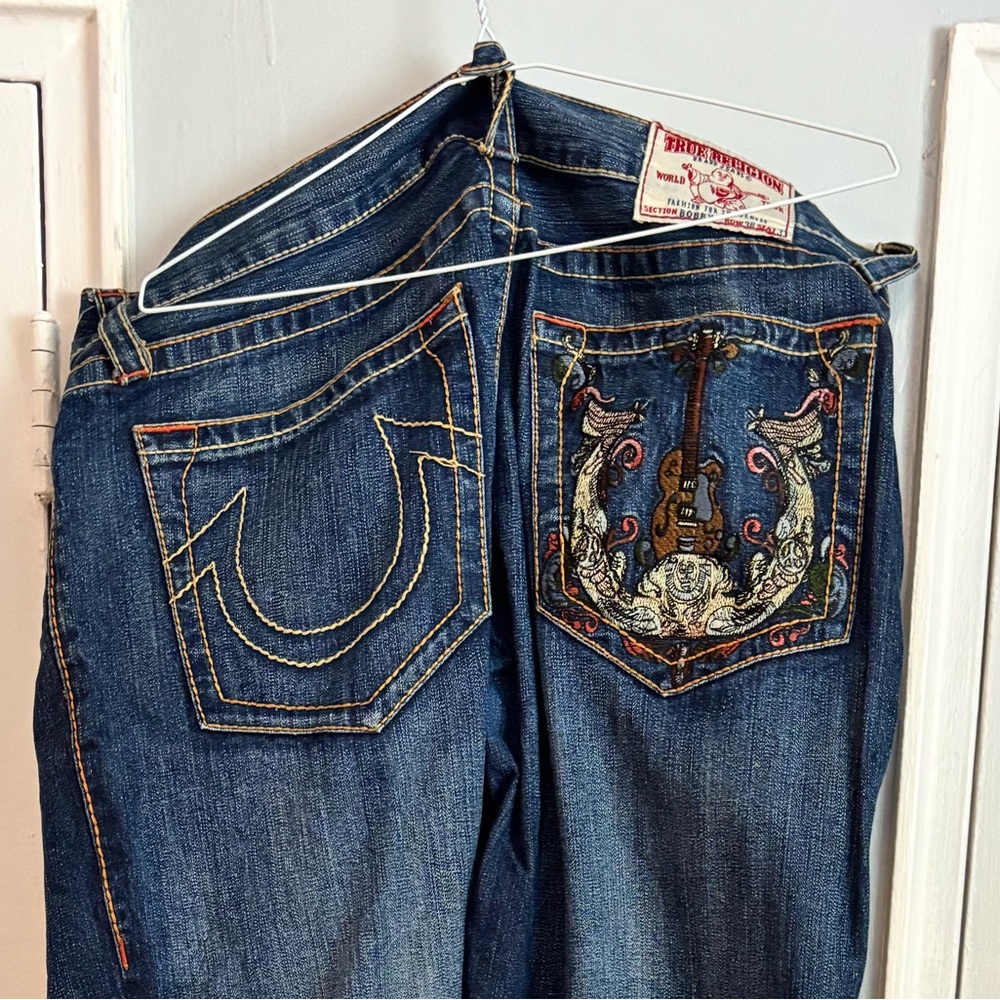 True Religion 38x33 Jeans – Guitar & Horseshoe Embroidery - Picture 8 of 8